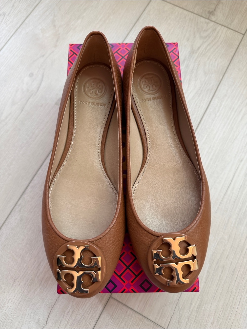 Tory Burch Women’s Tan Leather Claire Ballet Flats